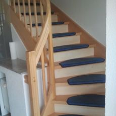 Verkleiden einer offenen Treppe Holz